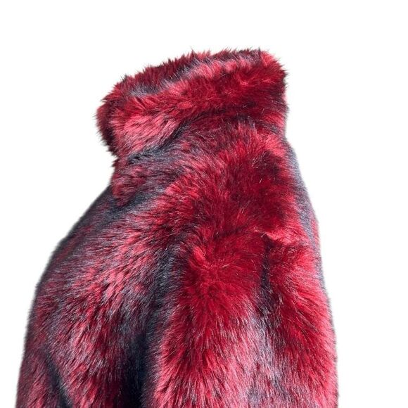 Vintage Painted Pony red and black cropped fur zip up jacket size S - Picture 5 of 10
